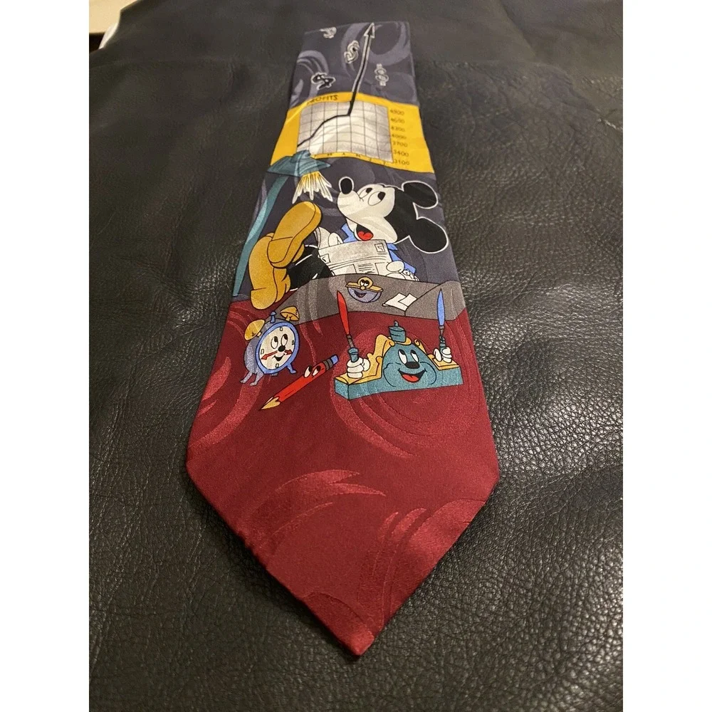 VTG DISNEY Mickey Mouse Mens NeckTie Corporate Profits Stock Market Accountant